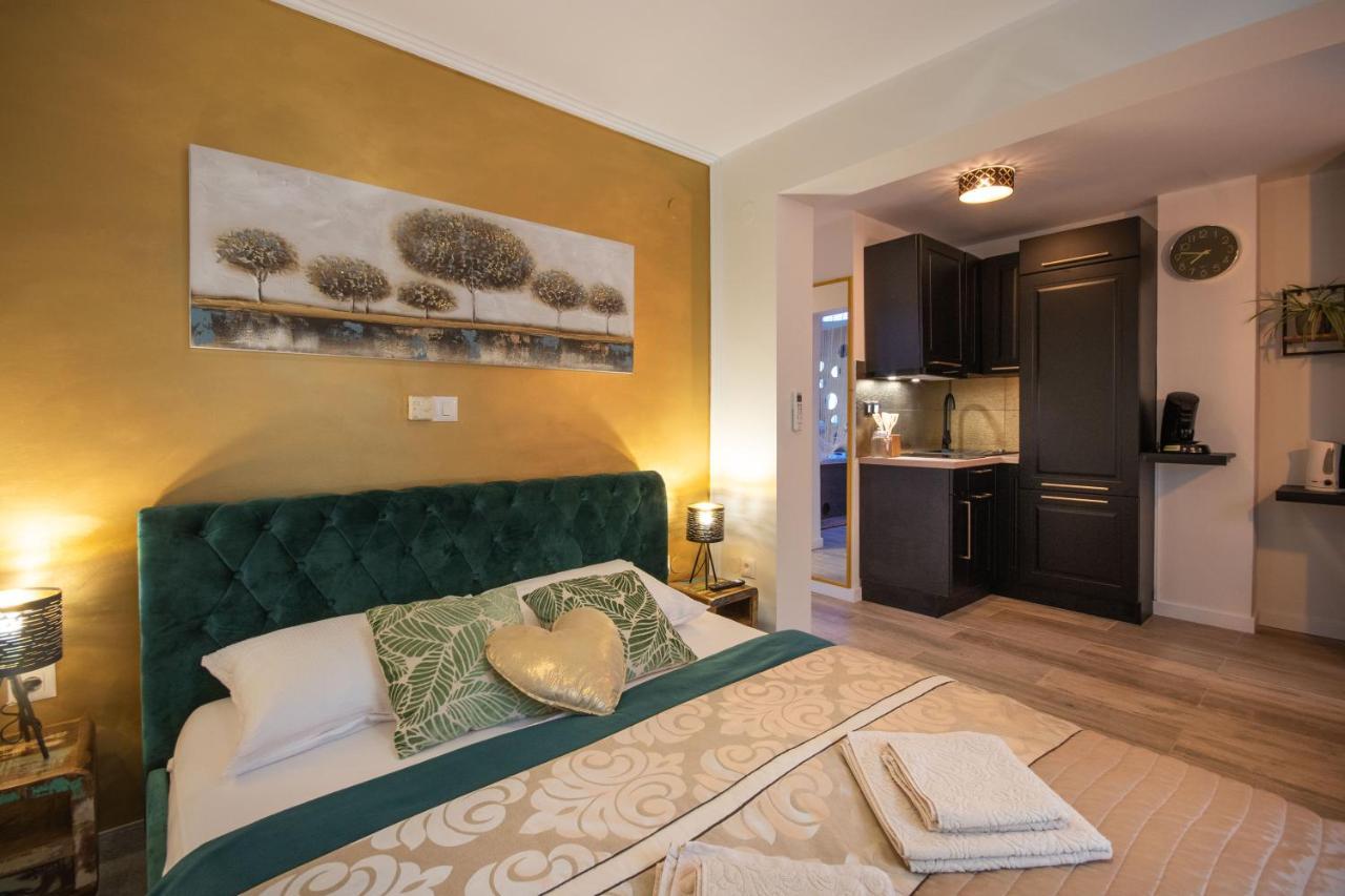 Wellness Studio D'Or - Exclusive New Apartment With Whirlpool, Sauna, Sunny Terrace, Private Parking Poreč Exteriér fotografie