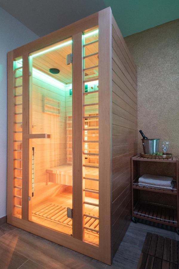 Wellness Studio D'Or - Exclusive New Apartment With Whirlpool, Sauna, Sunny Terrace, Private Parking Poreč Exteriér fotografie